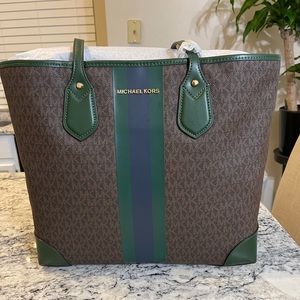 Michael Kors Tote